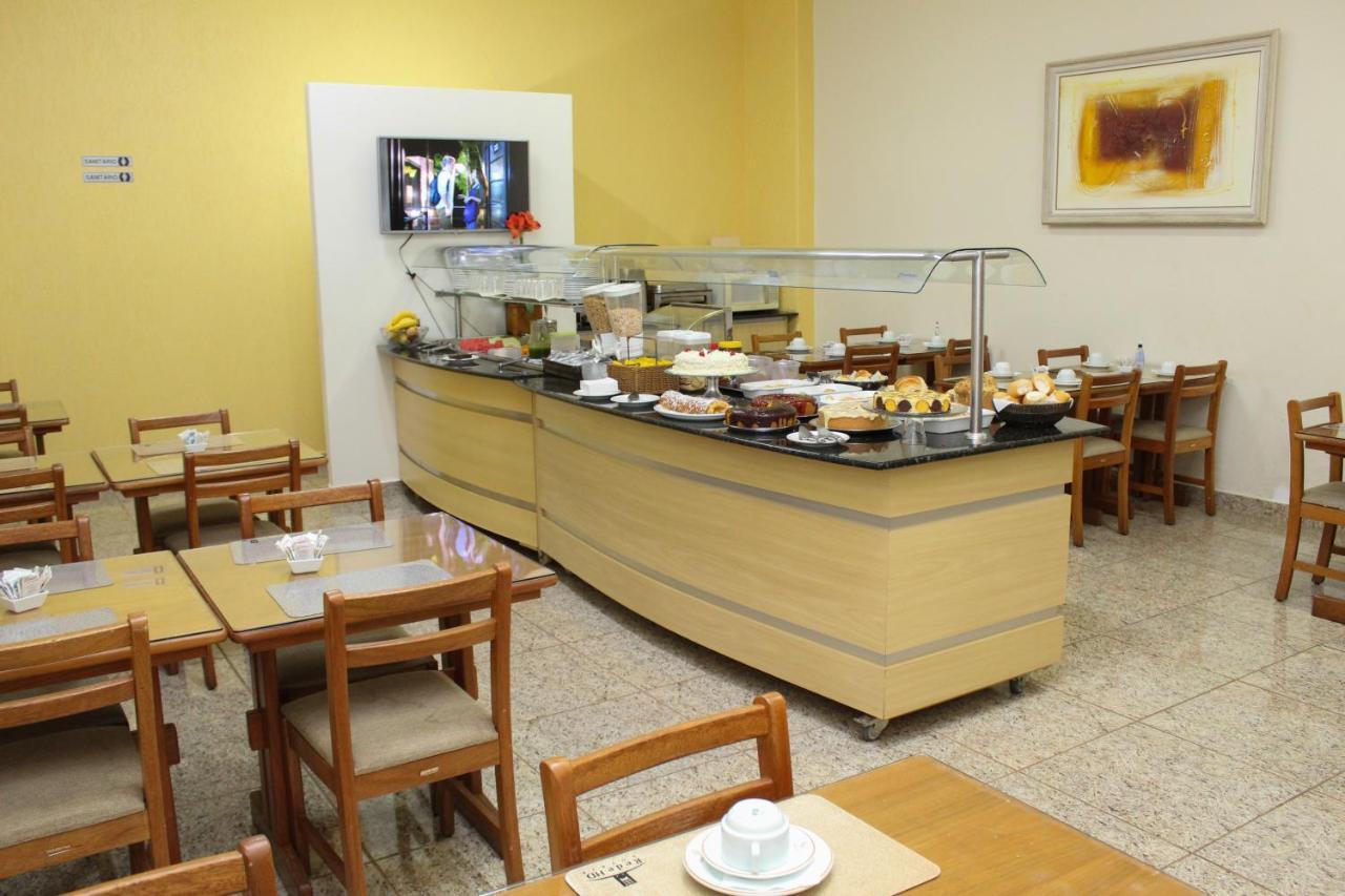 Onix Hotel 아시스 외부 사진