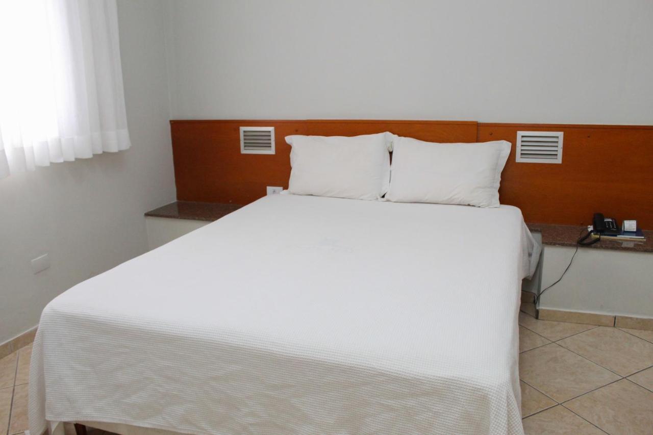Onix Hotel 아시스 외부 사진